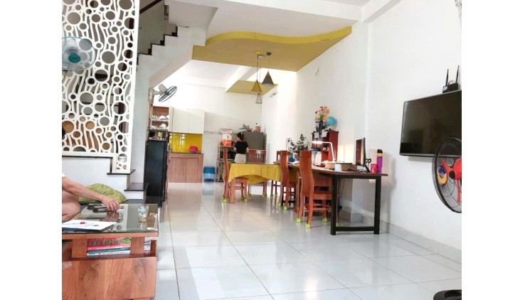Bán Nhà Mới 3 Tầng Hẻm Xe Hơi 65m2_4*16 Gần Phạm Văn Đồng Linh Đông Thủ Đức Chỉ 4.7 tỷ Hiếm Có